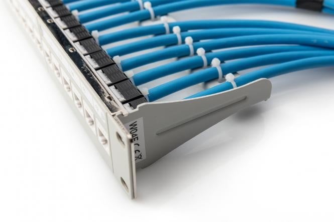 Digitus DK-1624-A-VH-1 câble de réseau Bleu 100 m Cat6a U/FTP (STP)