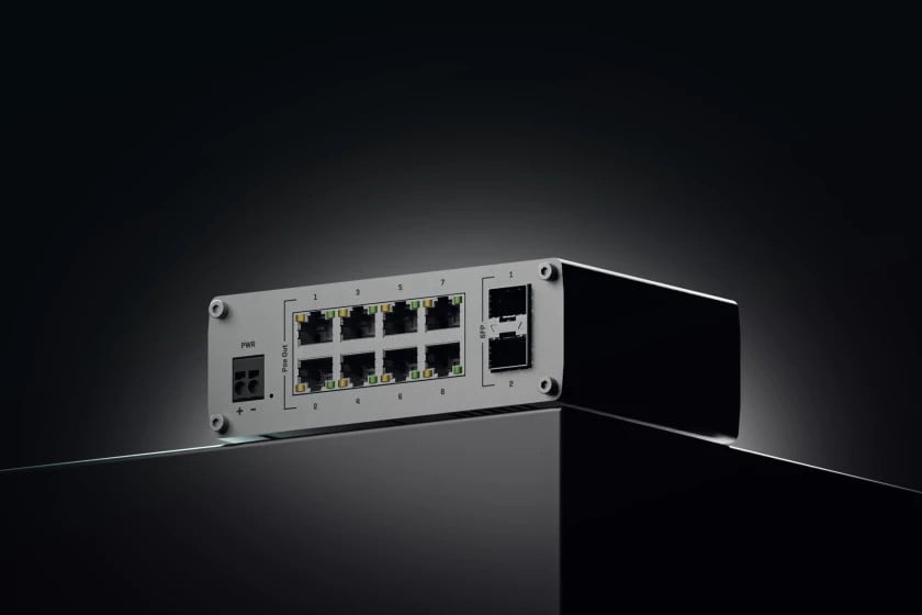TELTONIKA NETWORKS TSW200 PoE+ Ethernet switch SFP