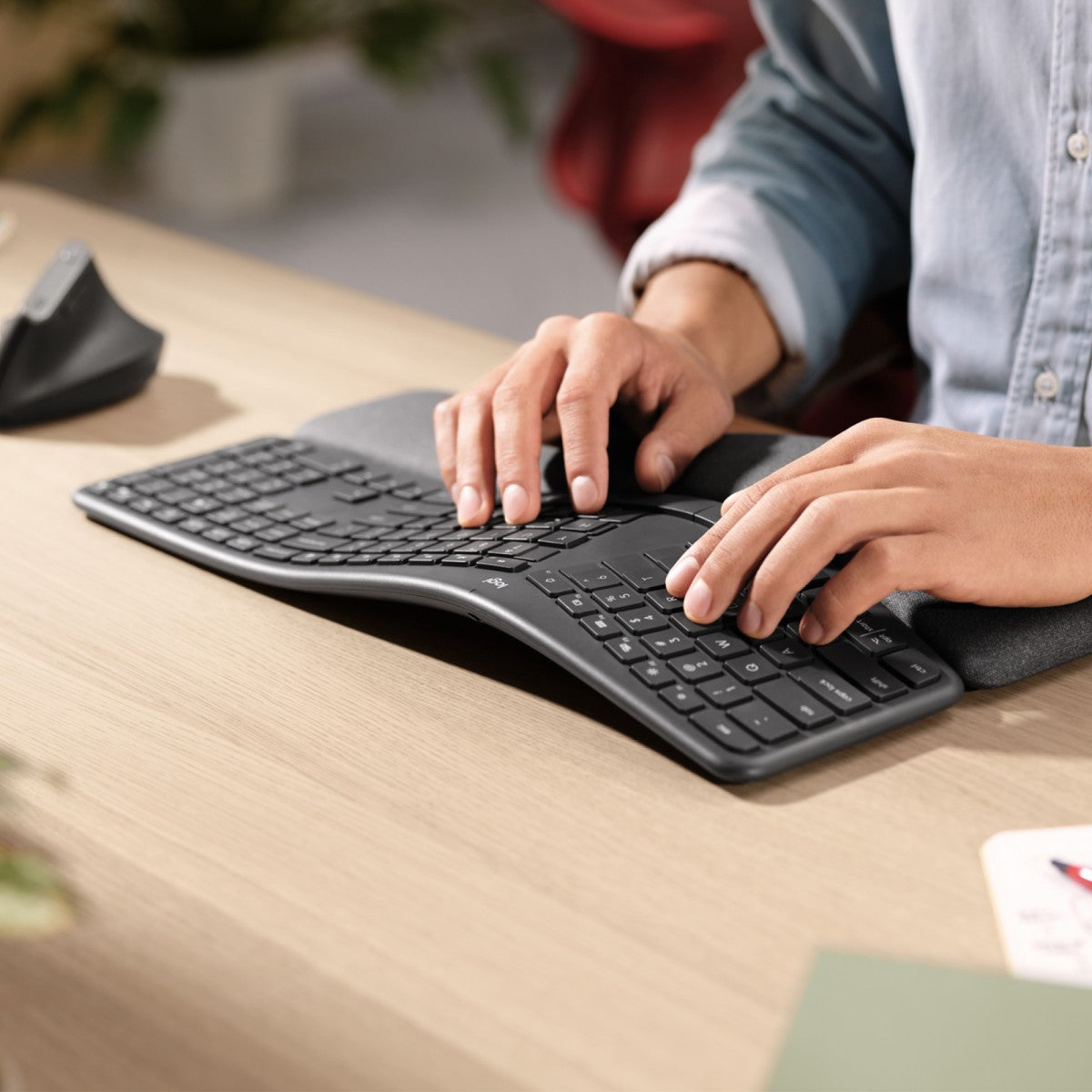 LOGITECH ERGO K860 for Business - GRAPHITE - CENTRAL CH