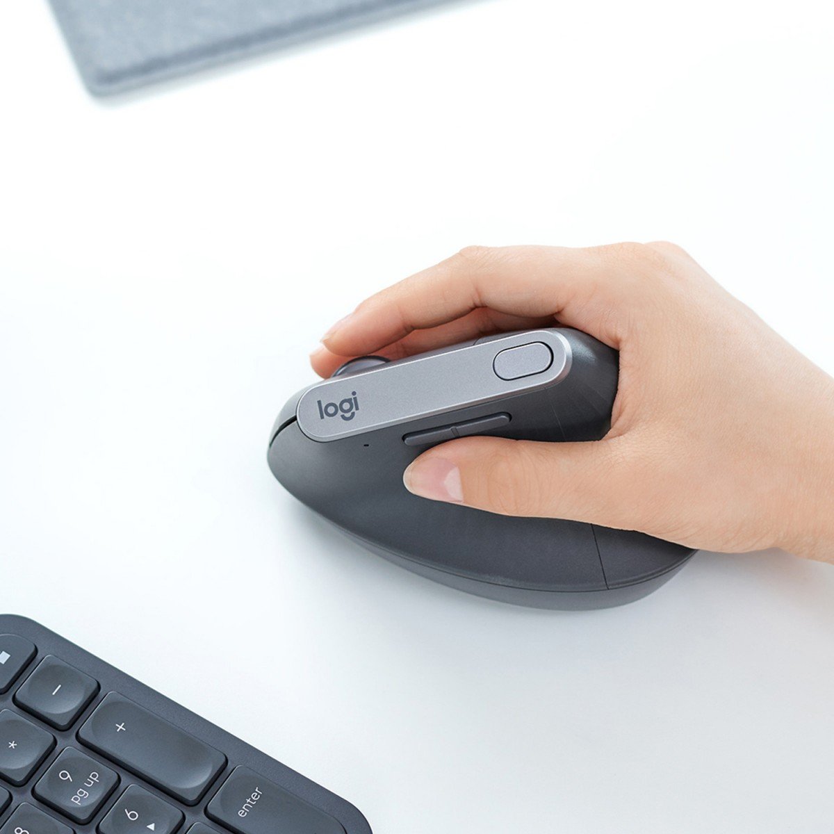 LOGITECH MX Vertical Vertical mouse ergonomic optical 6 buttons wireless wired Bluetooth 2.4 GHz USB wireless receiver graphite