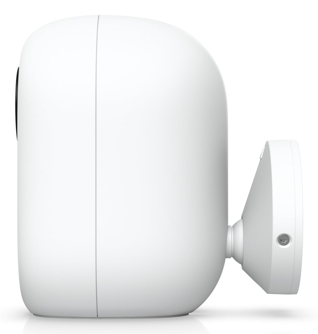 All-weather plug-and-play WiFi-connecte