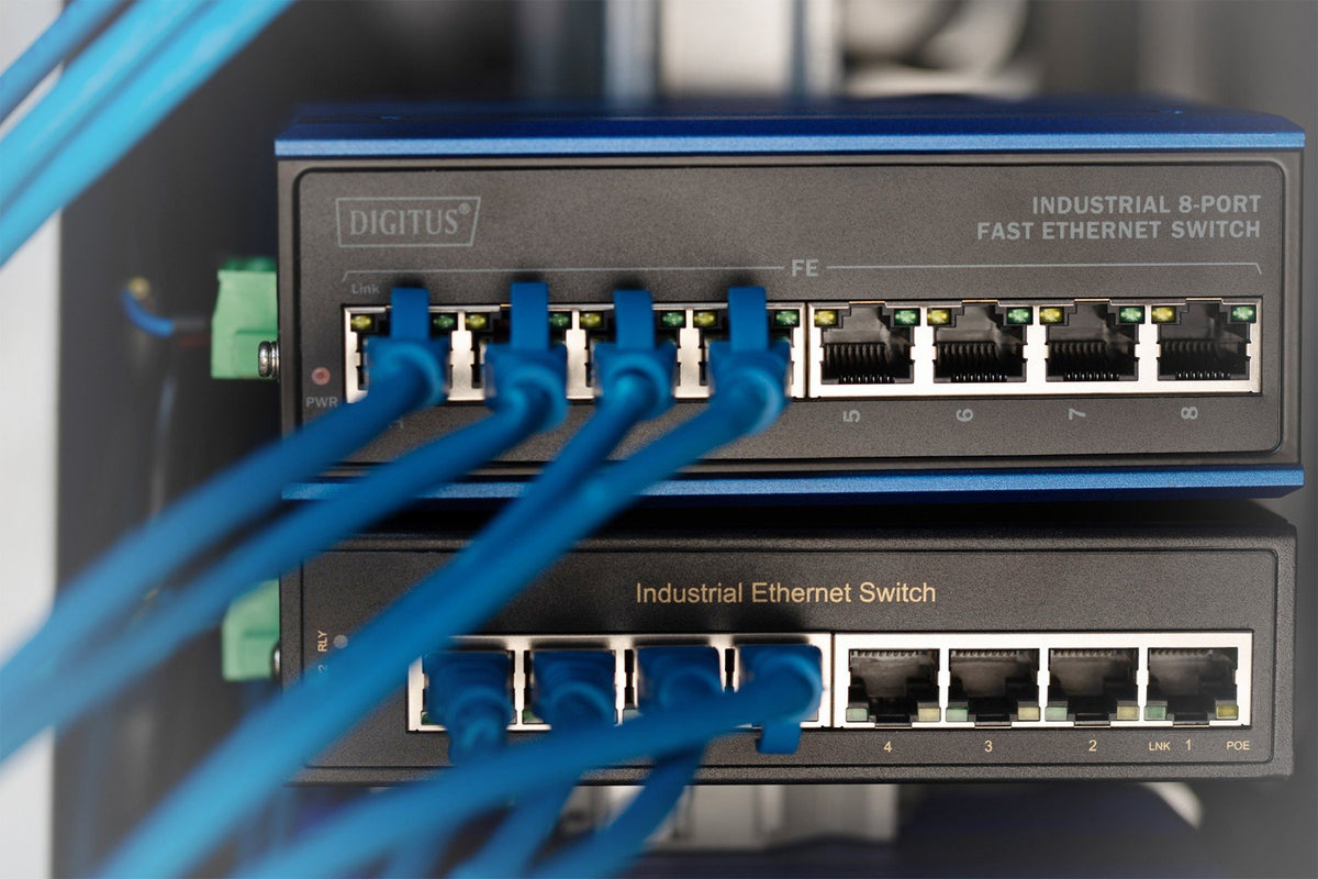 Digitus DN-650108 commutateur réseau Non-géré L2 Fast Ethernet (10/100) Noir, Bleu