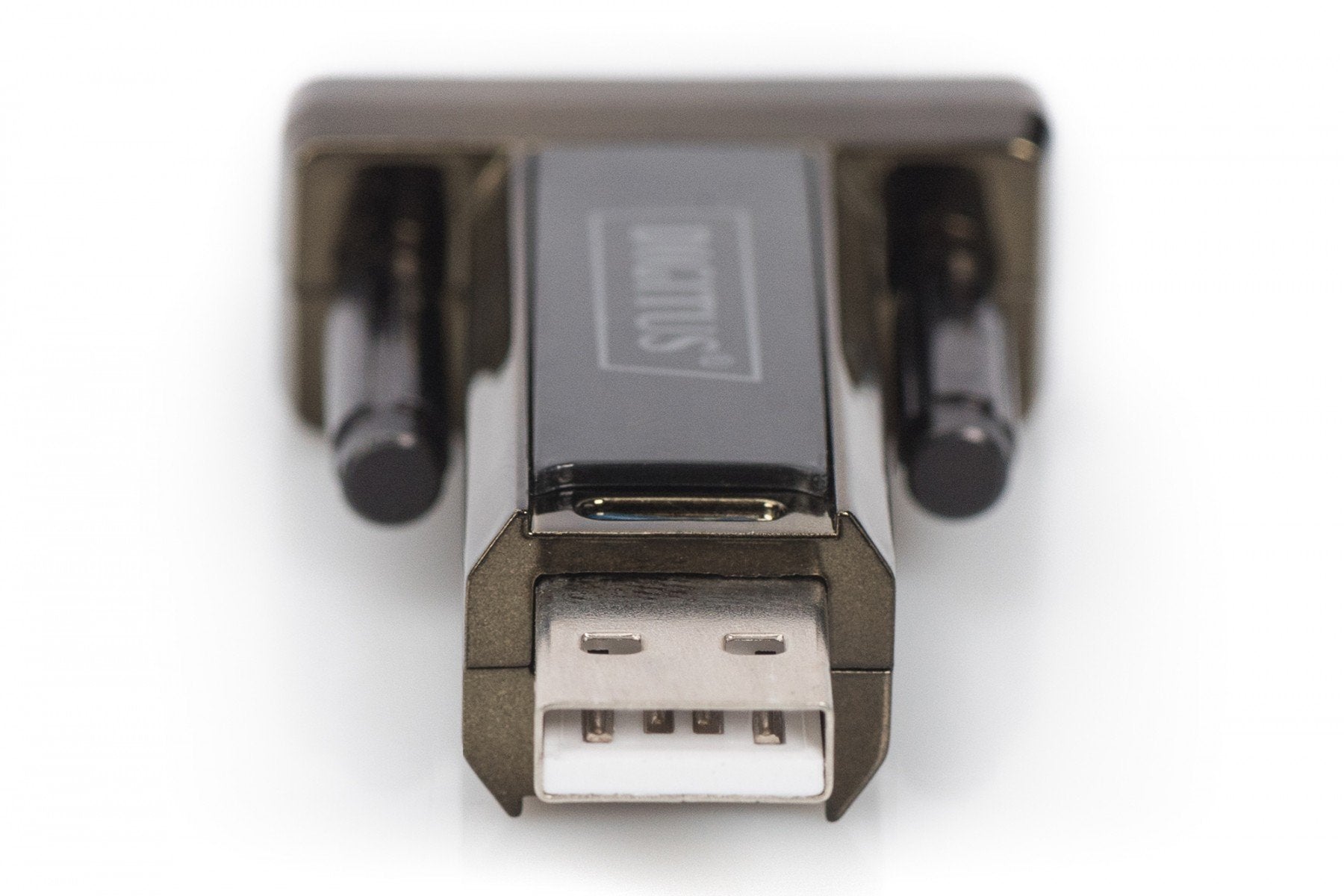 Digitus DA-70167 changeur de genre de câble D-Sub Noir