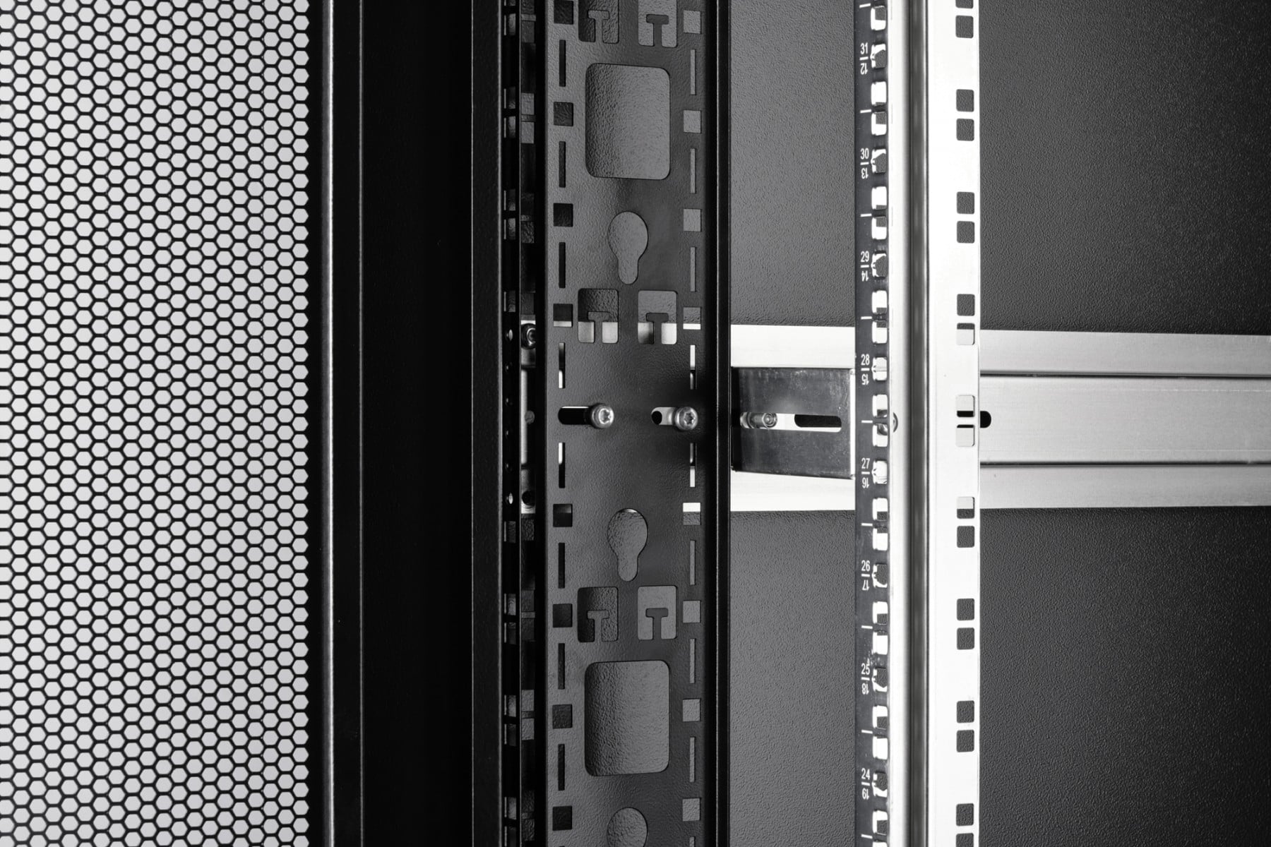 Digitus DN-31303-B Armoire serveur de la série Unique Server-N - 800x1000 mm (LxP)