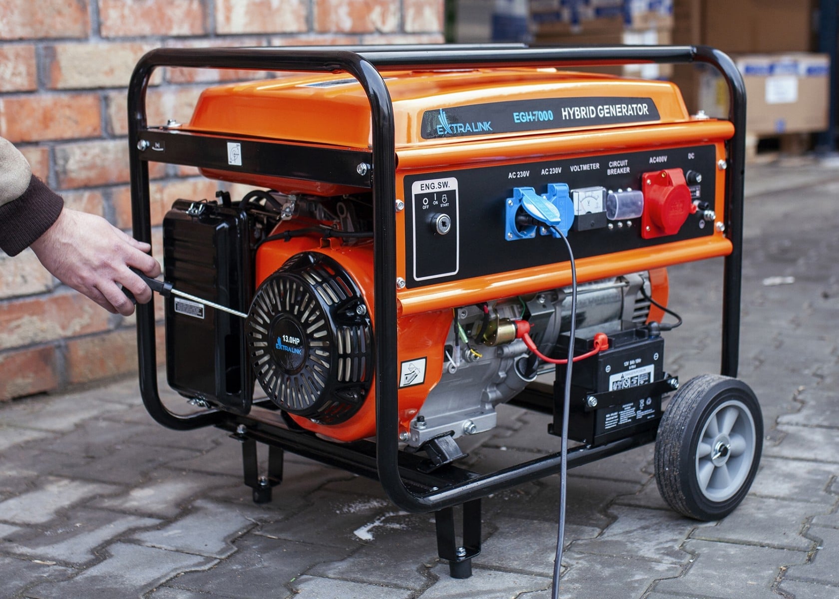 Extralink EX.30714 groupe électrogene 7000 W 25 L Essence Noir, Orange