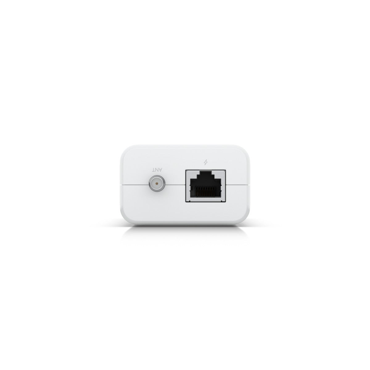 Plug-and-play wireless bridging PoE ada