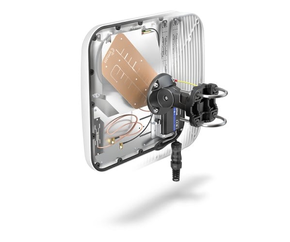 QuWireless QuMax XR All In antenne Antenne directionnelle PoE/LAN 7 dBi