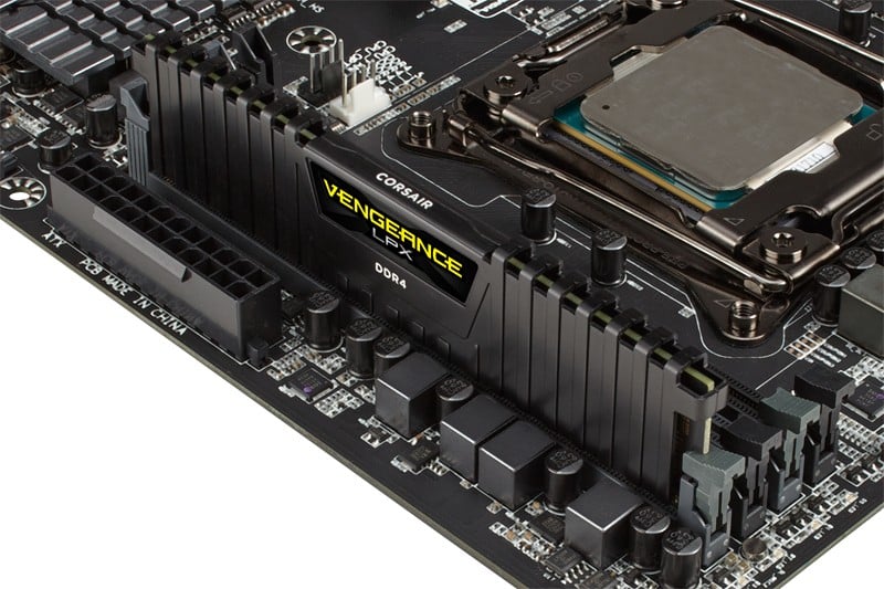 Corsair Vengeance LPX - 32GB - 32 Go - 4 x 8 Go - DDR4 - 2666 MHz - 288-pin DIMM - Noir
