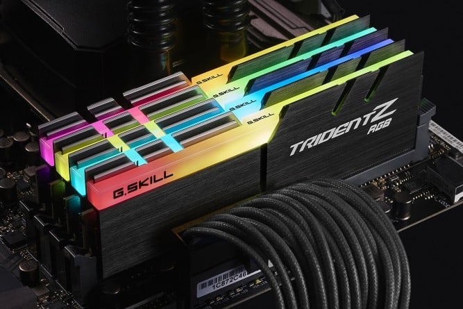 G.Skill Trident Z RGB F4-3200C16Q-64GTZR module de mémoire 64 Go 4 x 16 Go DDR4