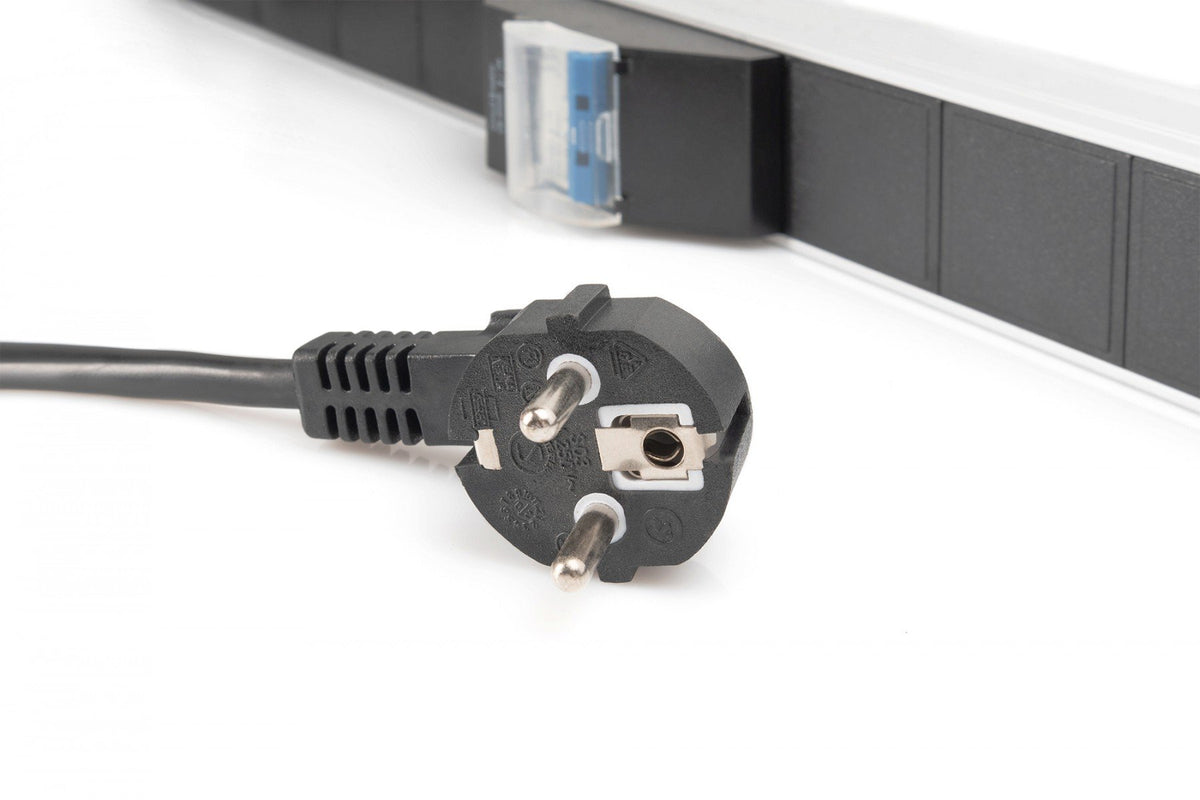 Digitus A-19-STRIP42-1 multiprise 9 sortie(s) CA