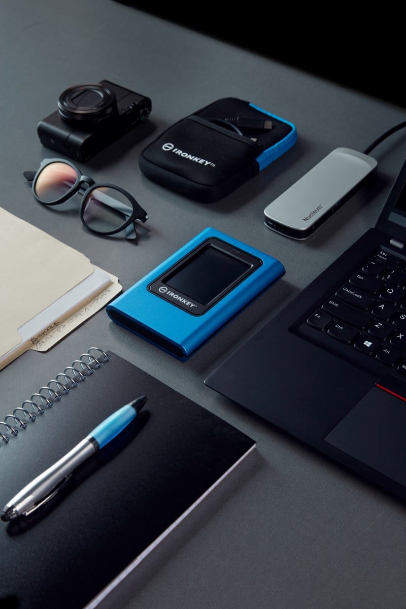 KINGSTON 1920Go IronKey Vault Privacy 80 XTS-AES 256-bit Encrypted External SSD