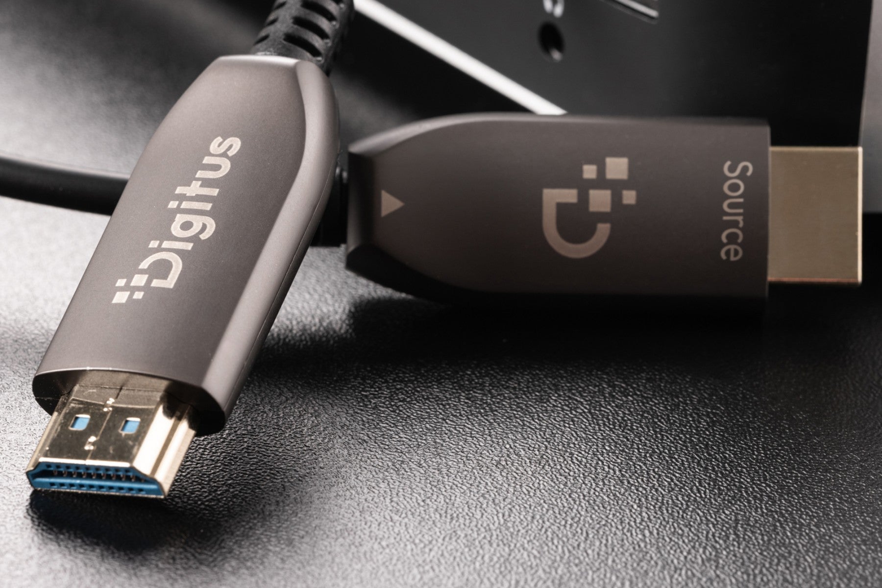 Digitus AK-330126-1000-S Câble HDMI AOC hybride | HDMI-A mâle-mâle | HDMI 2.1 | UHD-2 8K@60Hz | 48Gbps |HDR, eARC, HDCP 2.2, CEC | 100m