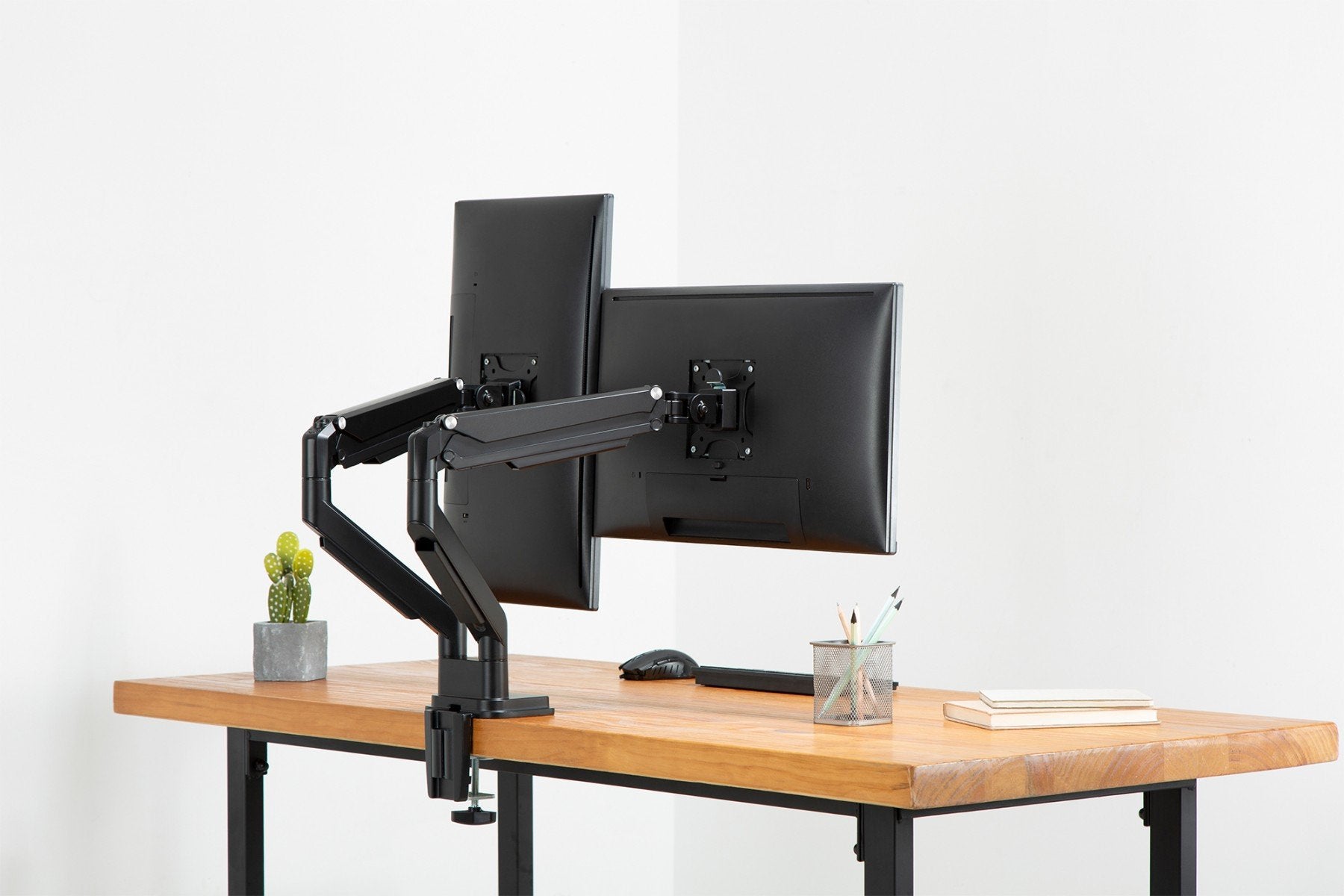 "Digitus DA-90395 support d'écran plat pour bureau 81,3 cm (32"") Noir"