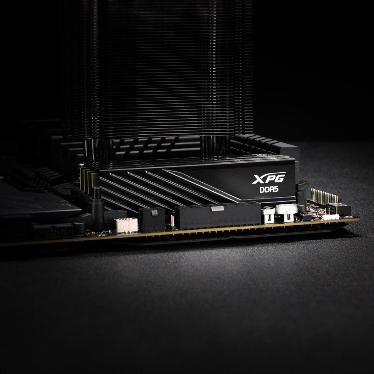 XPG LANCER BLADE module de mémoire 32 Go 2 x 16 Go DDR5 288-pin DIMM ECC