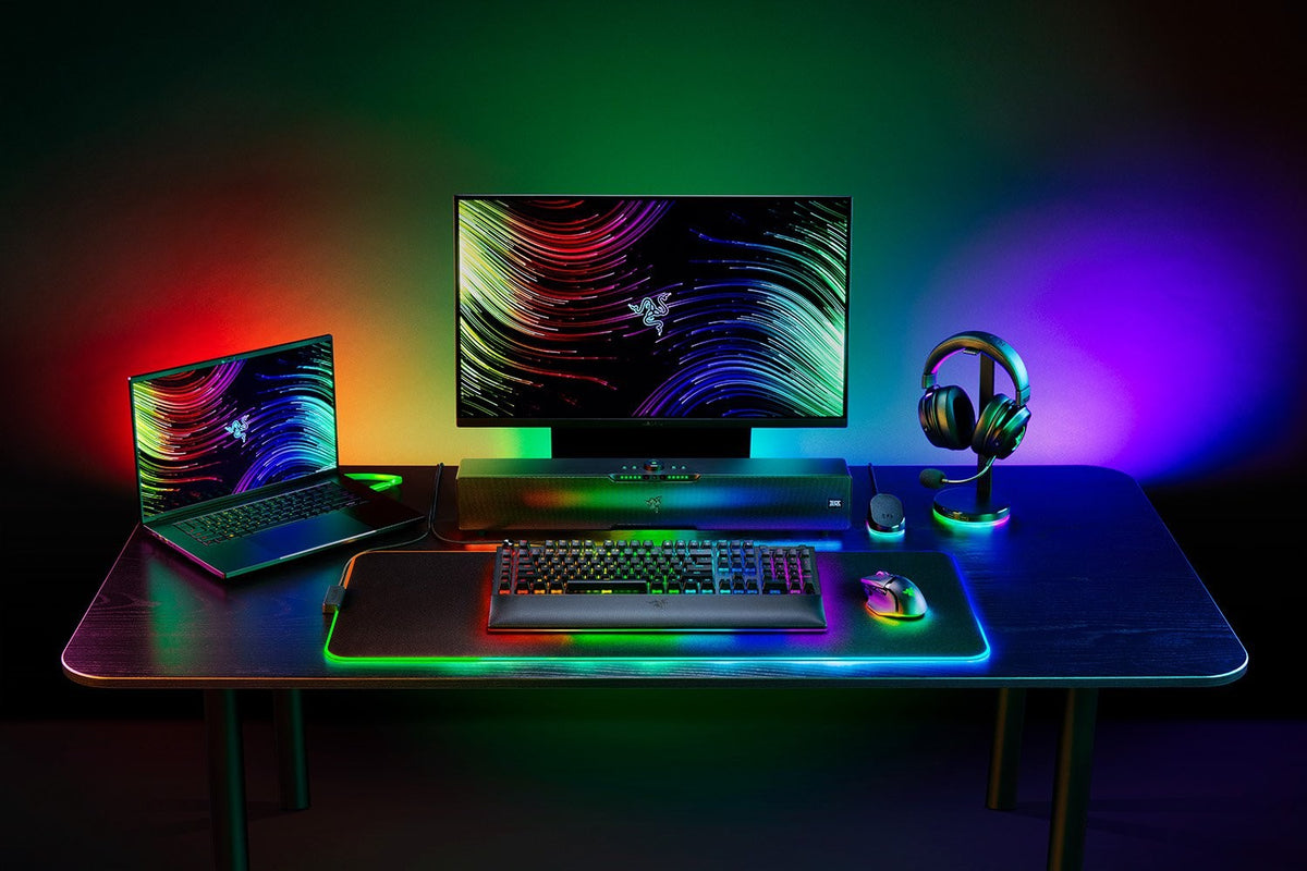 Razer BlackWidow V4 Pro clavier Gaming USB QWERTY US International Noir