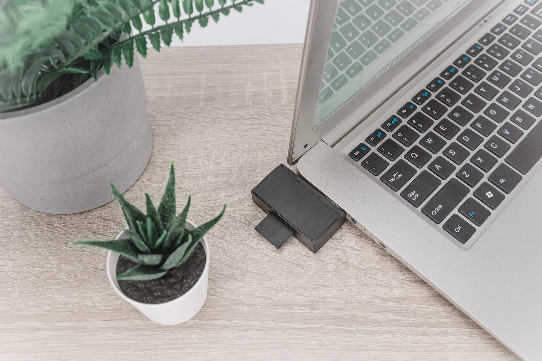 Digitus DA-70894 station d'accueil Avec fil USB 3.2 Gen 1 (3.1 Gen 1) Type-A Noir