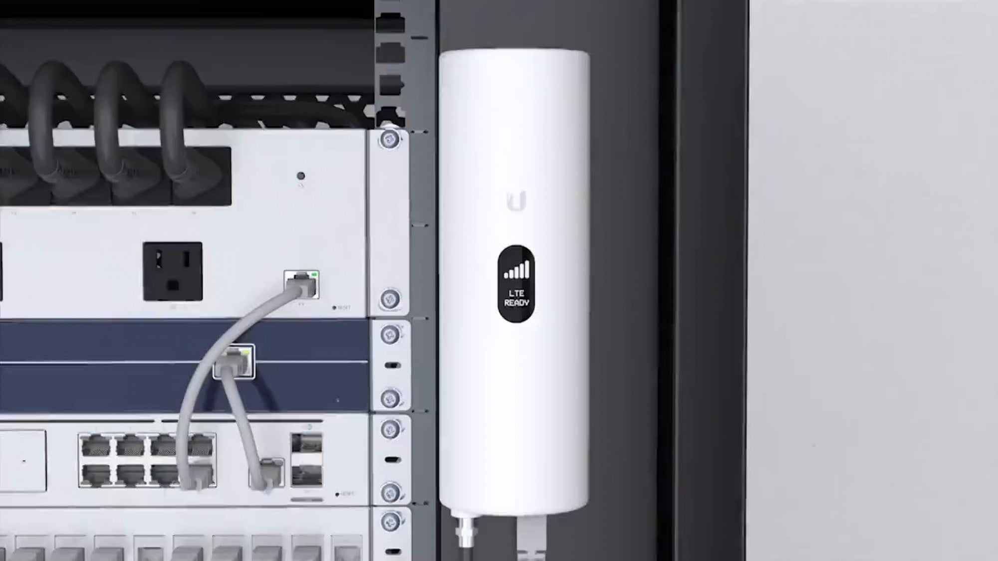 Ubiquiti - U-LTE-Backup Pro.