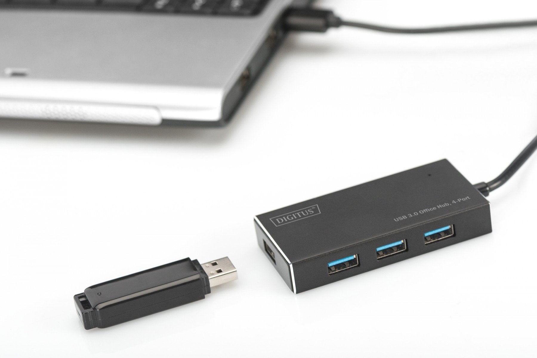 Digitus DA-70240-1 hub & concentrateur USB 3.2 Gen 1 (3.1 Gen 1) Type-A 5000 Mbit/s Noir