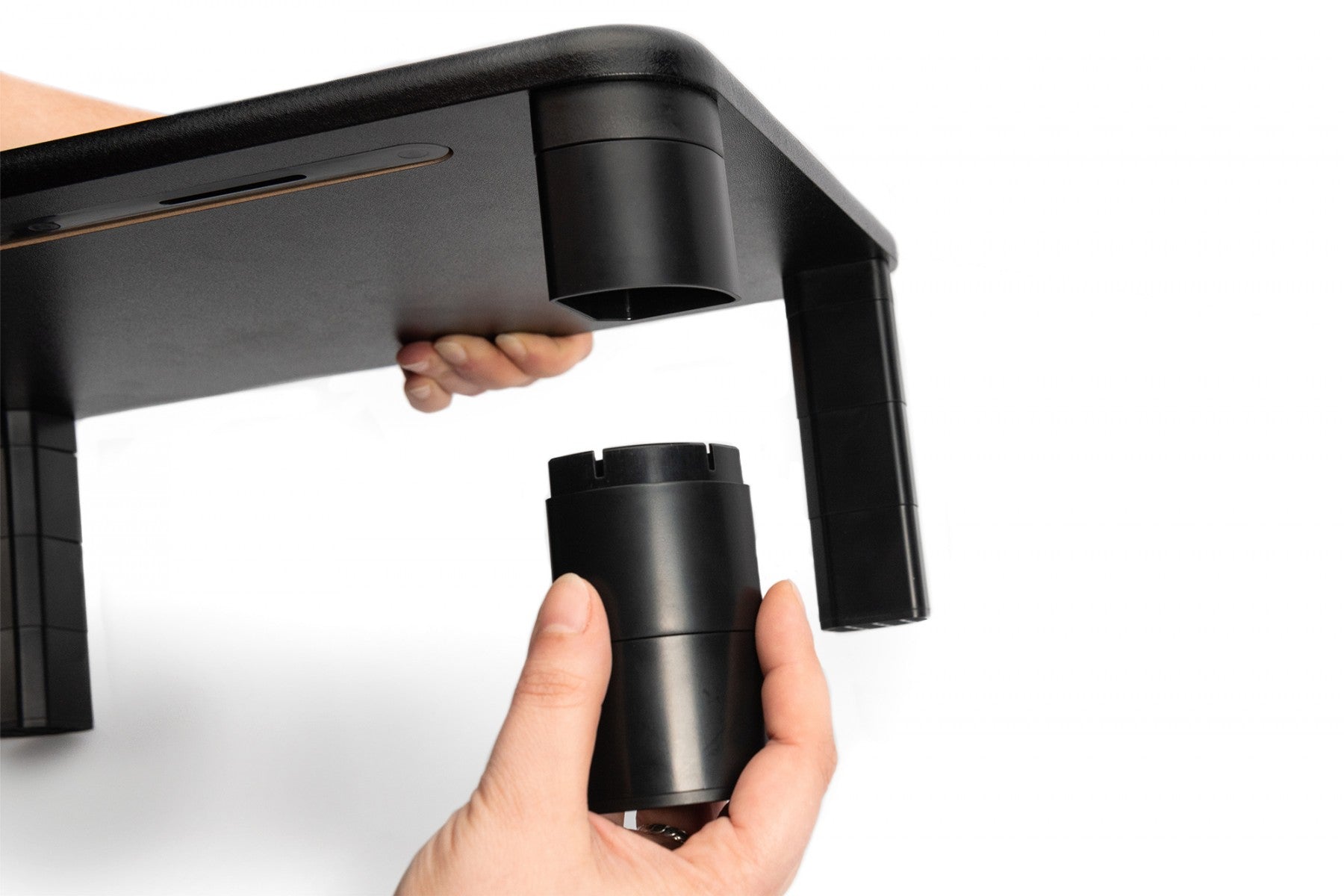 DIGITUS Adjustable tabletop Monitor Riser