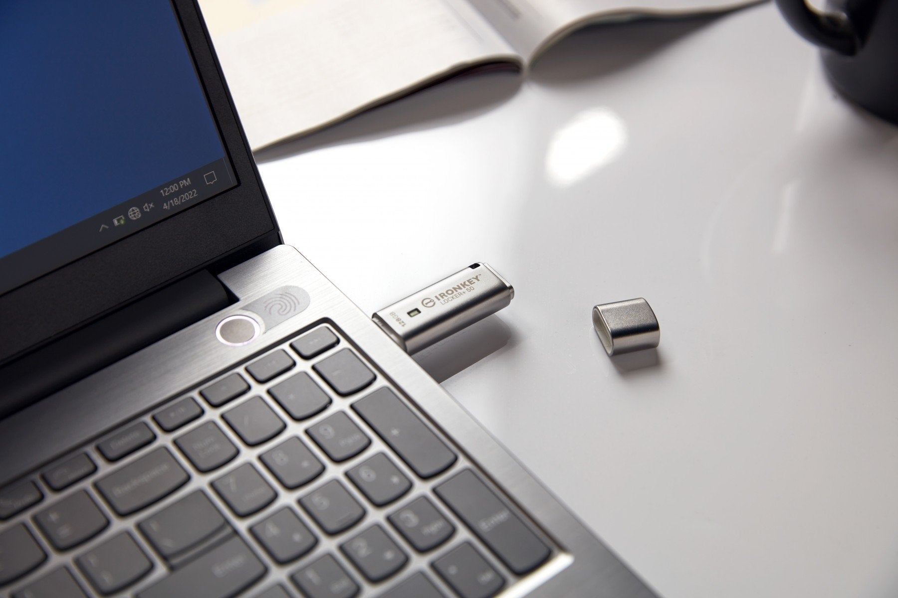 KINGSTON 128Go IKLP50 AES USB w/256bit Encryption