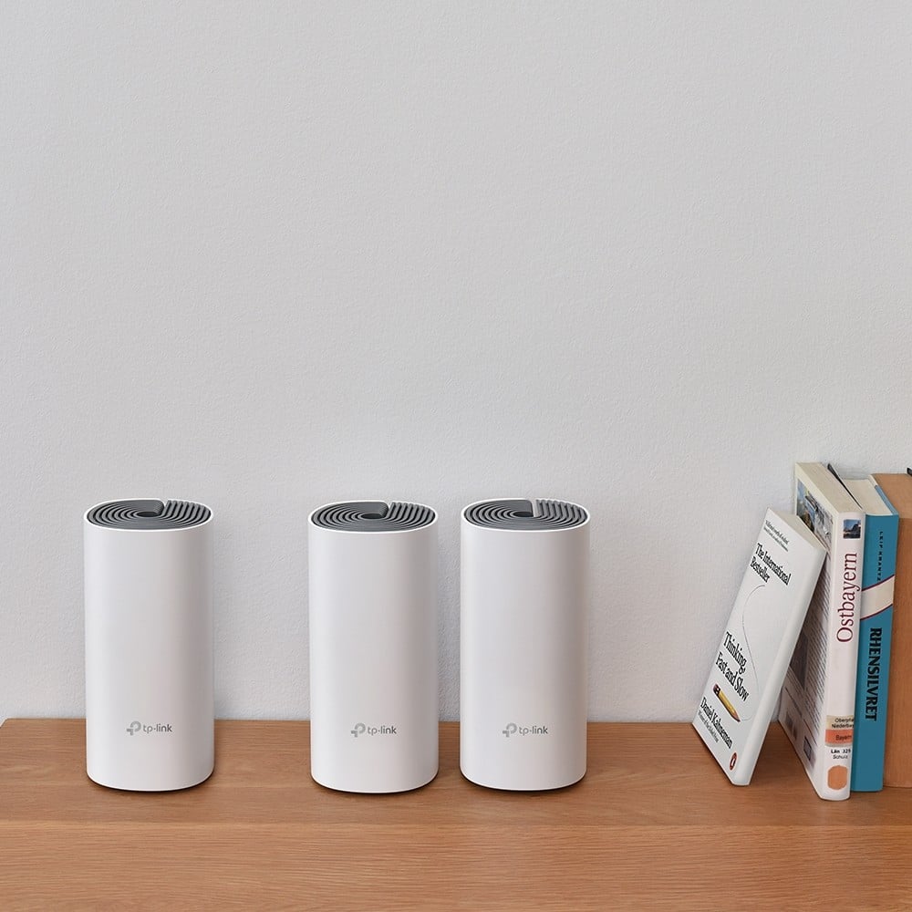 TP-LINK AC1200 Whole-Home Mesh Wi-Fi System Qualcomm CPU 867Mops at 5GHz+300Mops at 2.4GHz 2 10/100Mops Ports 2 internal antennas