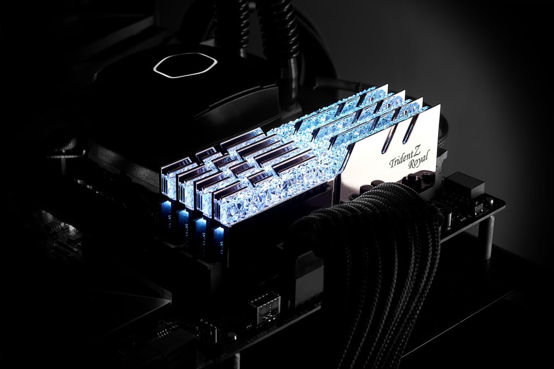 G.Skill Trident Z Royal F4-3200C16Q-64GTRS module de mémoire 64 Go 4 x 16 Go DDR4