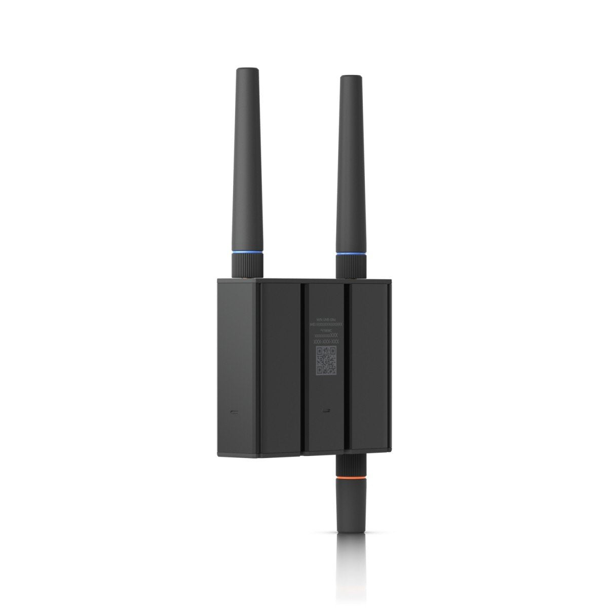 Ultra-compact managed LTE mobile router