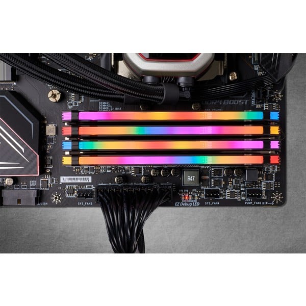 Module de mémoire Corsair Vengeance RGB CMW32GX4M4C3200C16 32 Go 4 x 8 Go DDR4