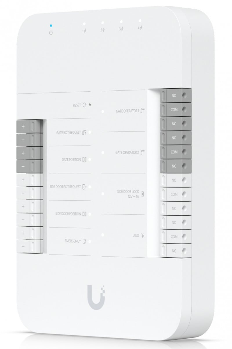 Gate hub that authorizes gate access via