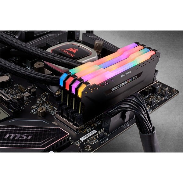 Module de mémoire Corsair Vengeance RGB CMW32GX4M4C3200C16 32 Go 4 x 8 Go DDR4