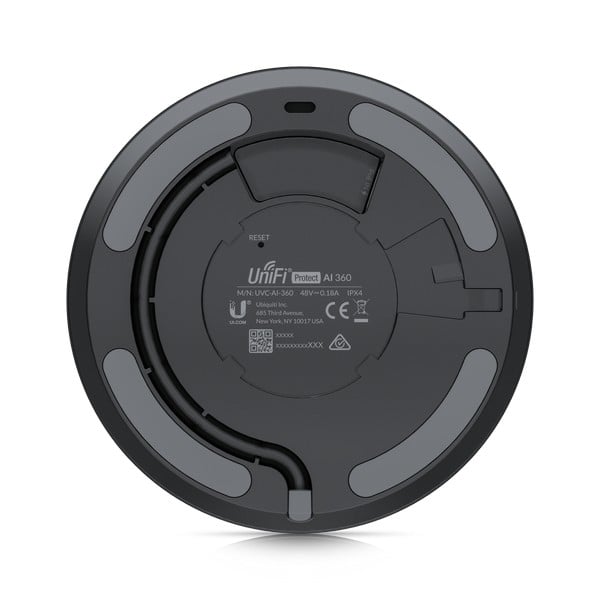 Vandal-resistant 2K PoE camera with pano