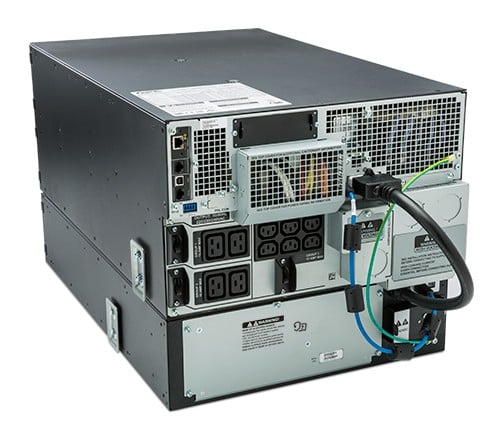 APC Smart-UPS SRT 8000VA RM UPS rack-mountable AC 230V 8000Watt 8000VA Ethernet 10/100 USB output connectors 14 6U Black