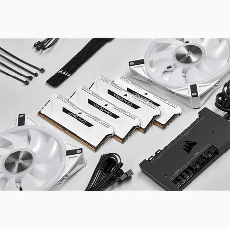 Module de mémoire Corsair Vengeance RGB Pro CMH64GX4M4E3200C16W 64 Go 4 x 16 Go DDR4