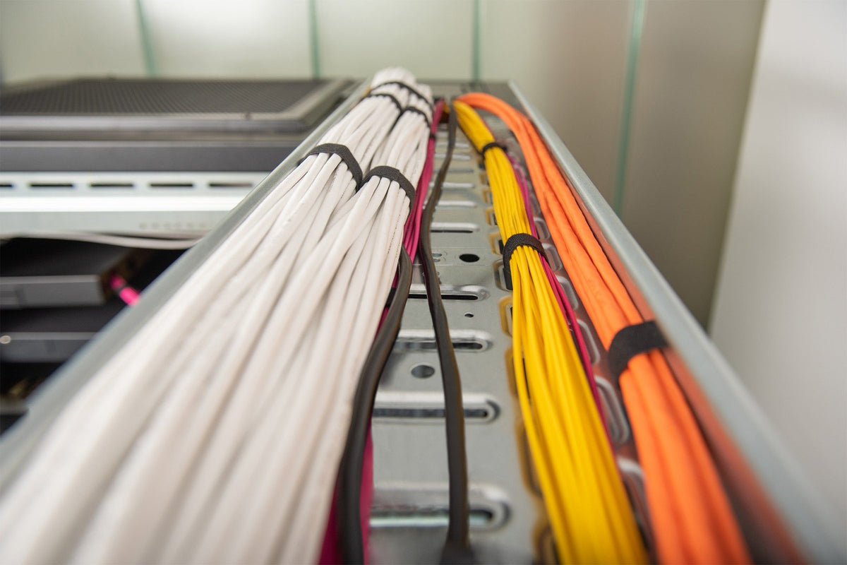 Digitus DK-1511-V-1-1 câble de réseau Gris Cat5e U/UTP (UTP)