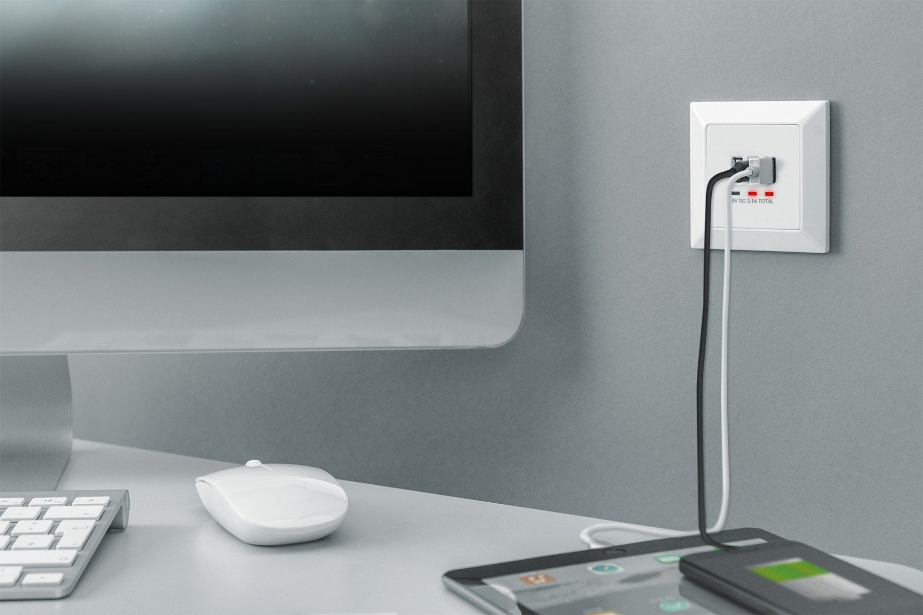 Digitus DA-70618 prise de courant 2 x USB A + 1 x USB C Blanc