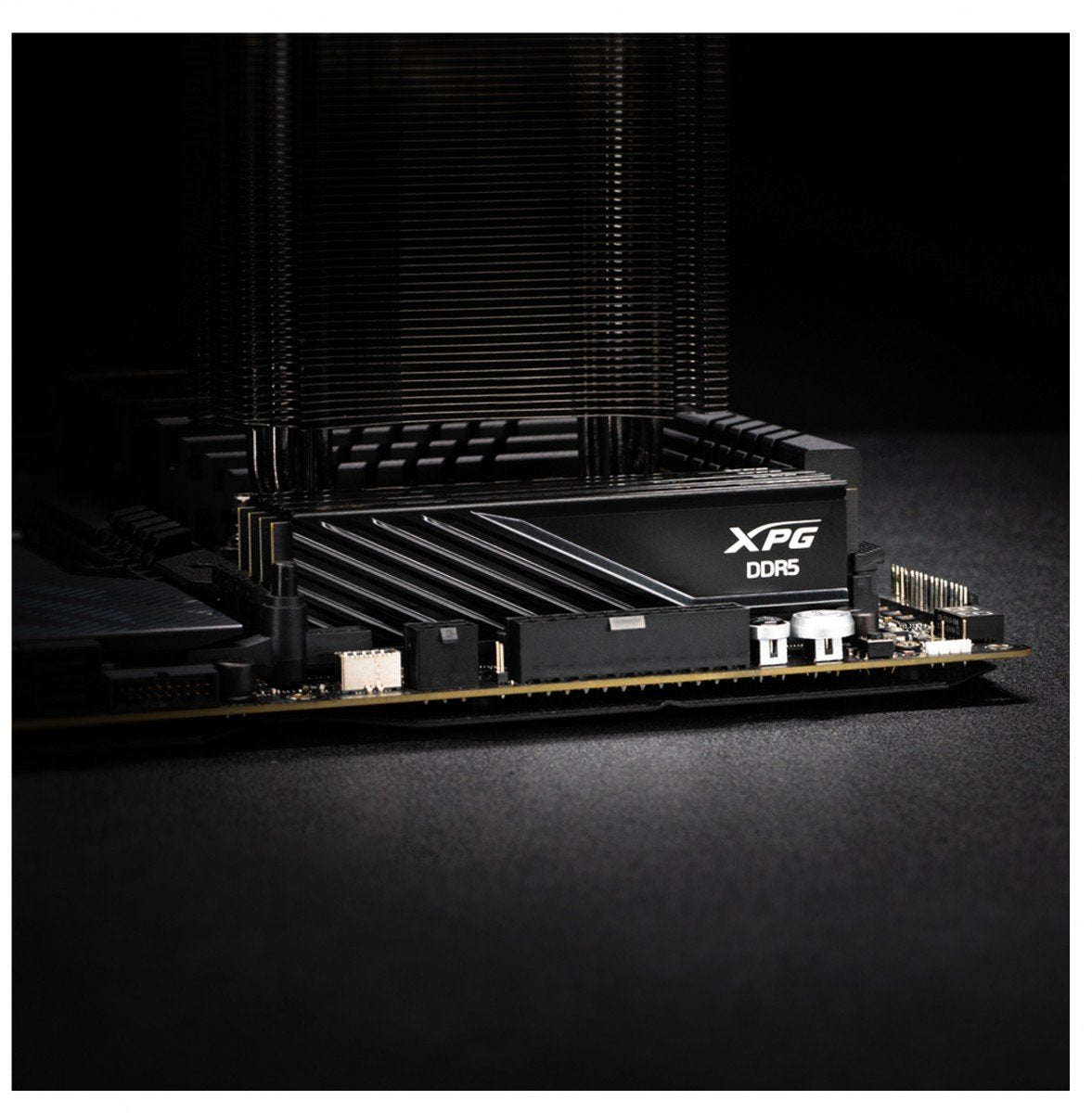 XPG LANCER BLADE module de mémoire 32 Go 2 x 16 Go DDR5 288-pin DIMM