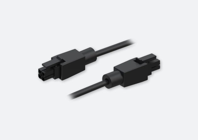 TELTONIKA NETWORKS 4-PIN to 4-PIN power cable