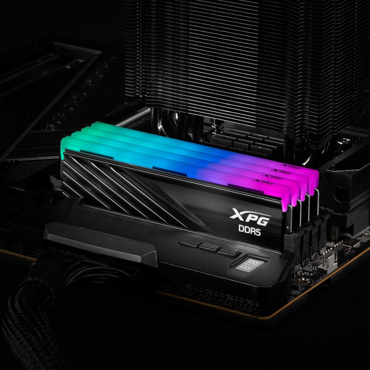 XPG LANCER BLADE RGB v module de mémoire 32 Go 2 x 16 Go DDR5 288-pin DIMM