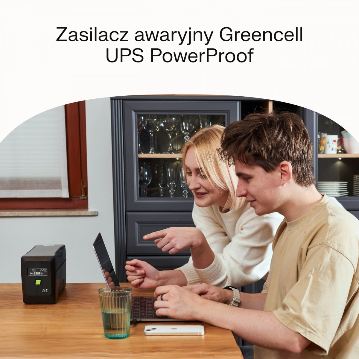 Green Cell Onduleur UPS 1500VA 1050W PowerProof avec LCD