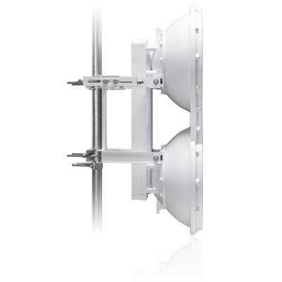 Ubiquiti Networks AF-5 point d'acces réseaux locaux sans fil 1000 Mbit/s Connexion Ethernet, supportant l'alimentation via ce port (PoE)