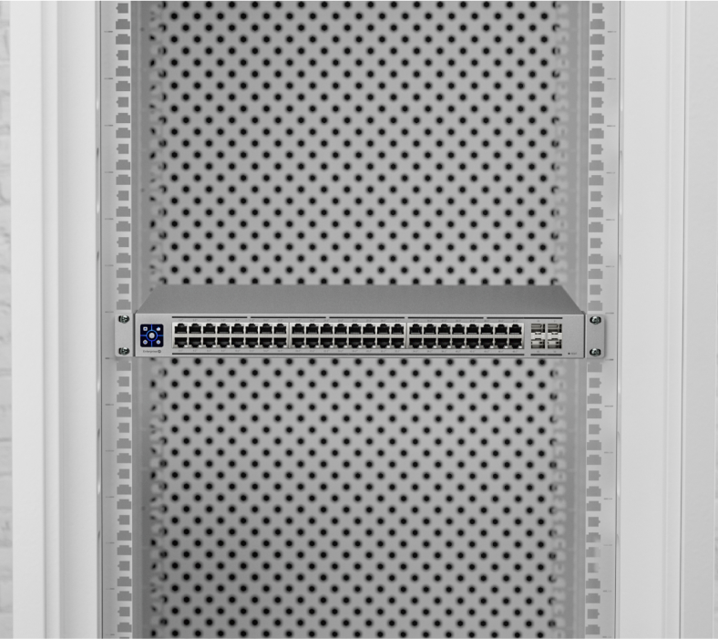 UniFi 48 port 2.5GbE POE switch with SFP