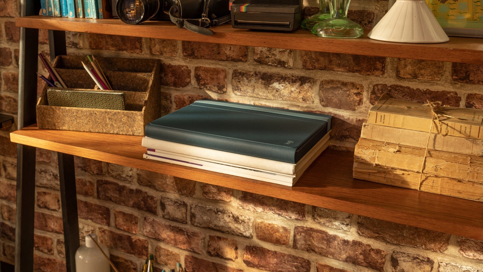 Casa Pop-Up Desk CLASSIC CHIC UK