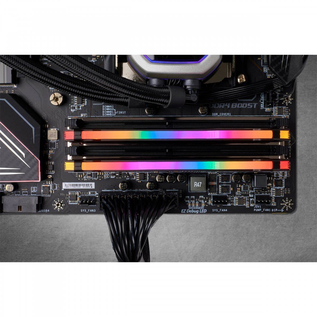 Corsair Vengeance RGB Pro CMW32GX4M2A2666C16 module de mémoire 32 Go 2 x 16 Go DDR4 288-pin DIMM