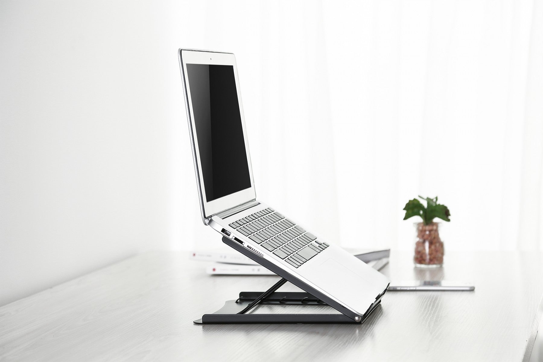 DIGITUS DA-90368 Foldable Steel Laptop/Tablet from 10 to 15 Stand adjustable black
