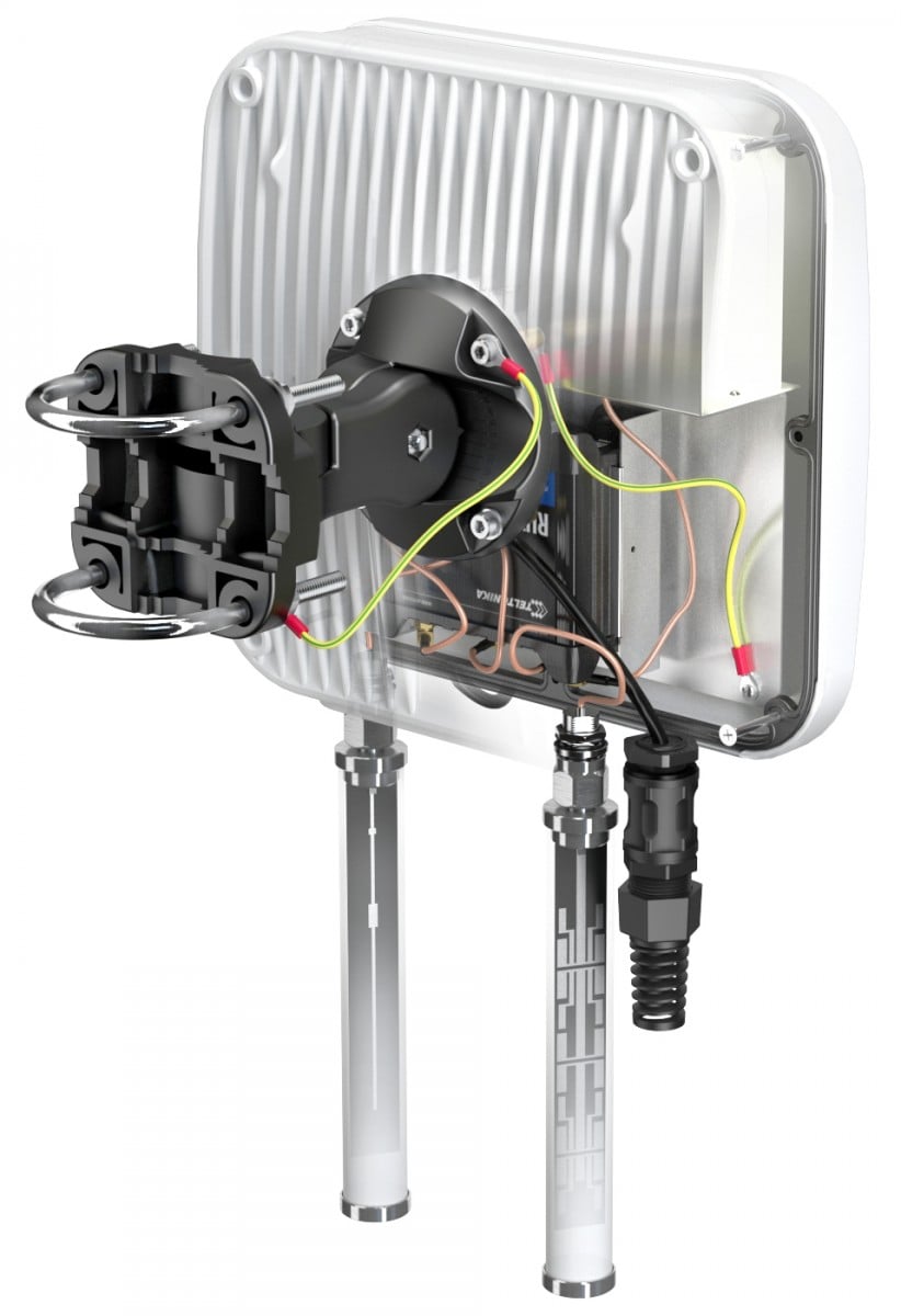 QuWireless A950M QuMax Antenne directionnelle 6 dBi Gain Polarisation verticale