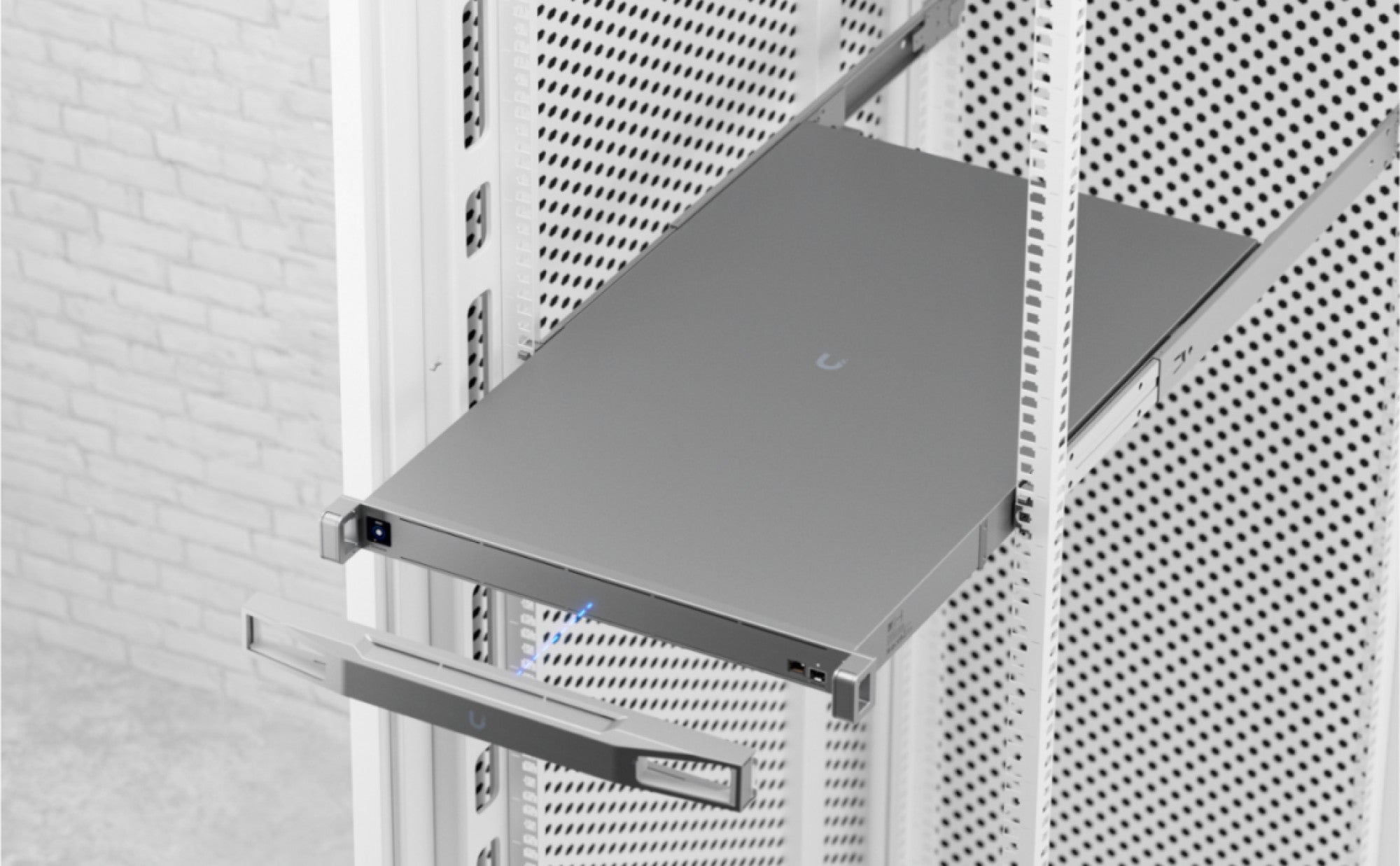 Ubiquiti CK-Enterprise La console UniFi OS est conçue pour des réseaux a tres haute capacité.