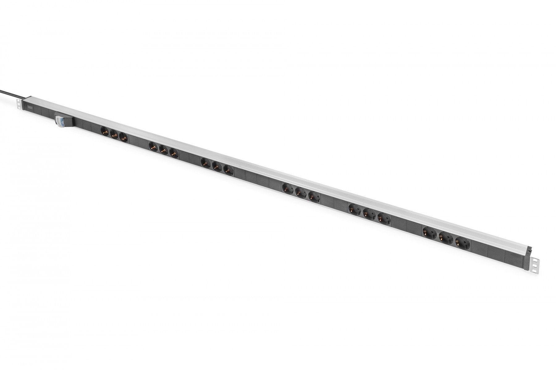 Digitus A-19-STRIP42-1 multiprise 9 sortie(s) CA