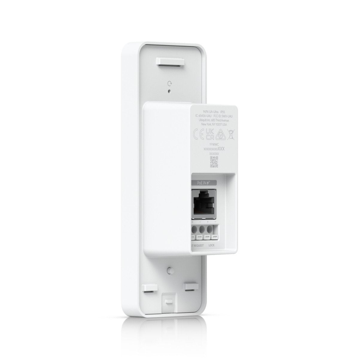 Access reader with a built-in hub for en