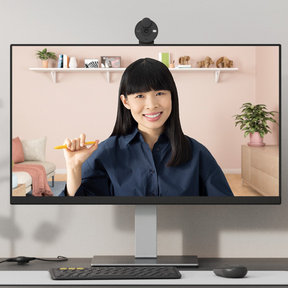 LOGITECH BRIO 300 Webcam colour 2 MP 1920 x 1080 720p 1080p audio USB-C