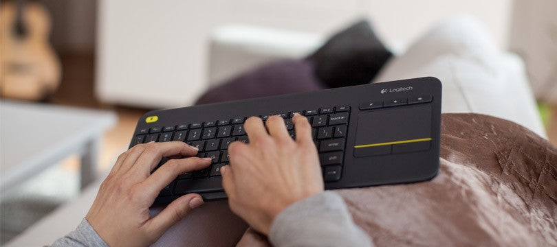 Logitech 920-007143 K400 Plus Clavier sans fil avec pavé tactile noir